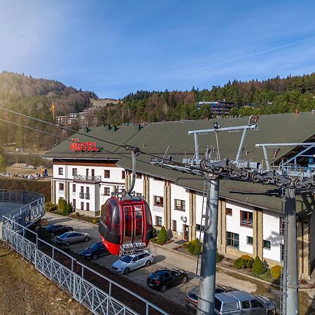 Hotel Jaworzyna Krynicka 크리니차 즈드로이 외부 사진