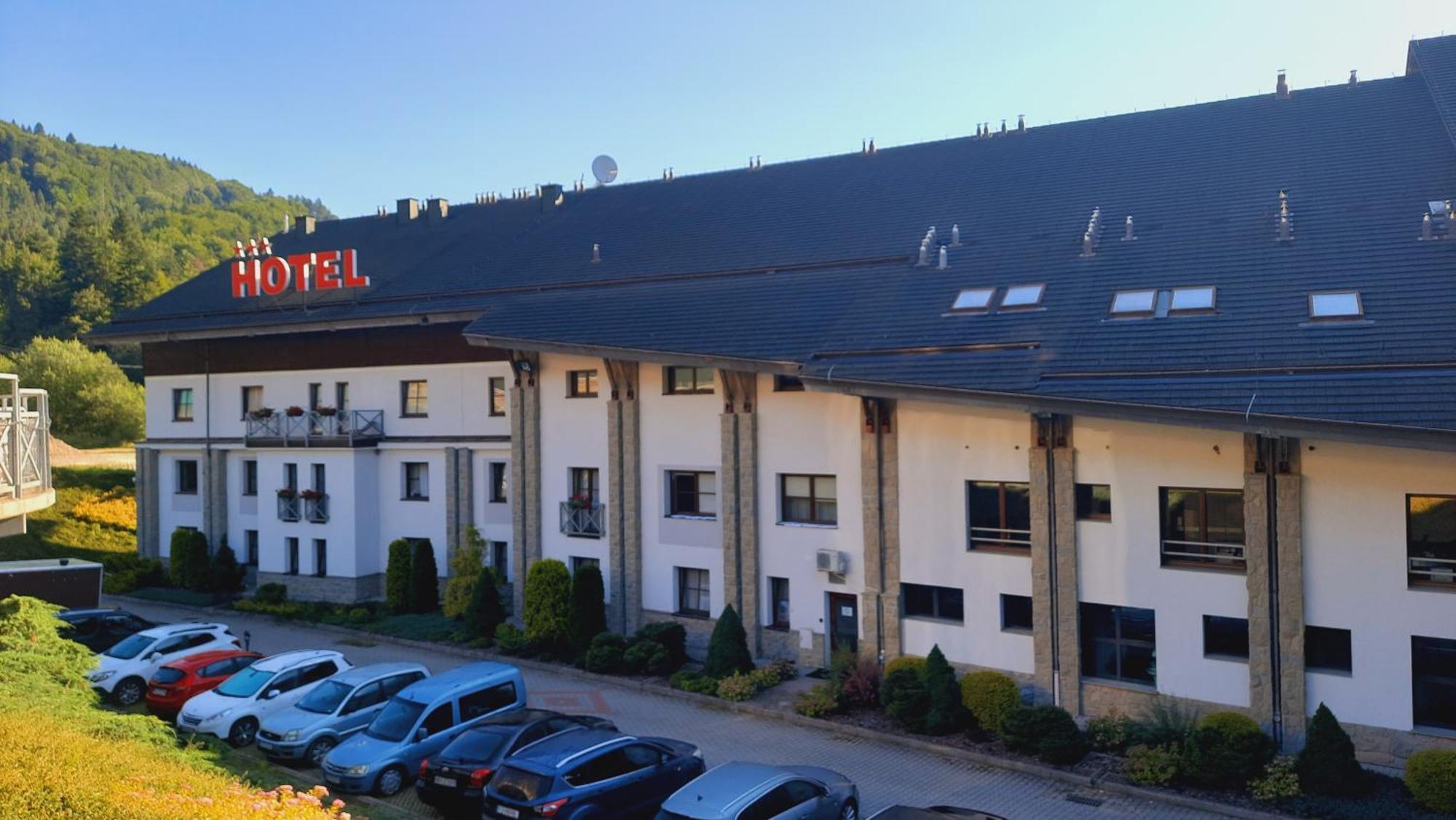 Hotel Jaworzyna Krynicka 크리니차 즈드로이 외부 사진